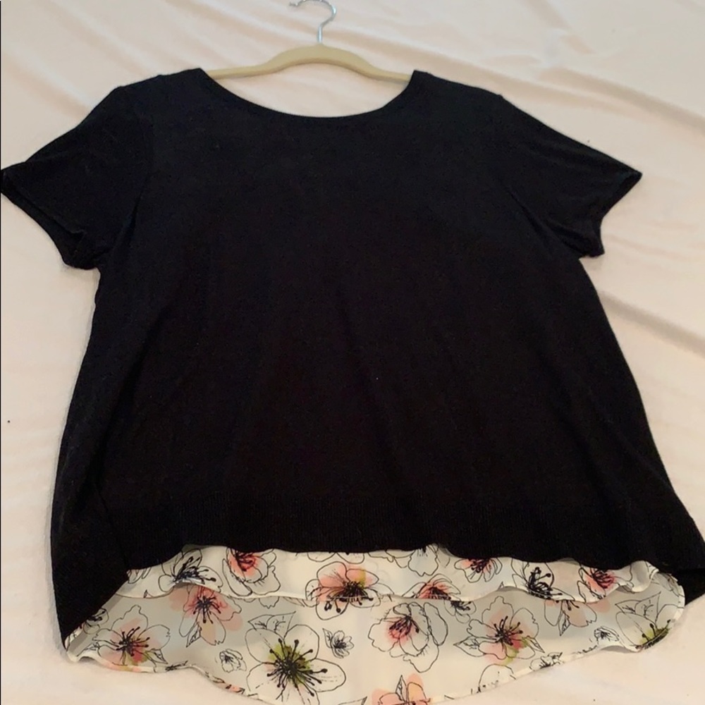 Top with split back - Picture 2 of 3